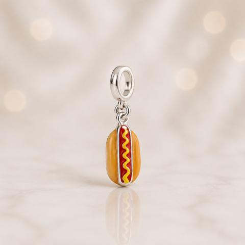 Berloque Cachorro-Quente com Esmaltação Colorida em Prata 925